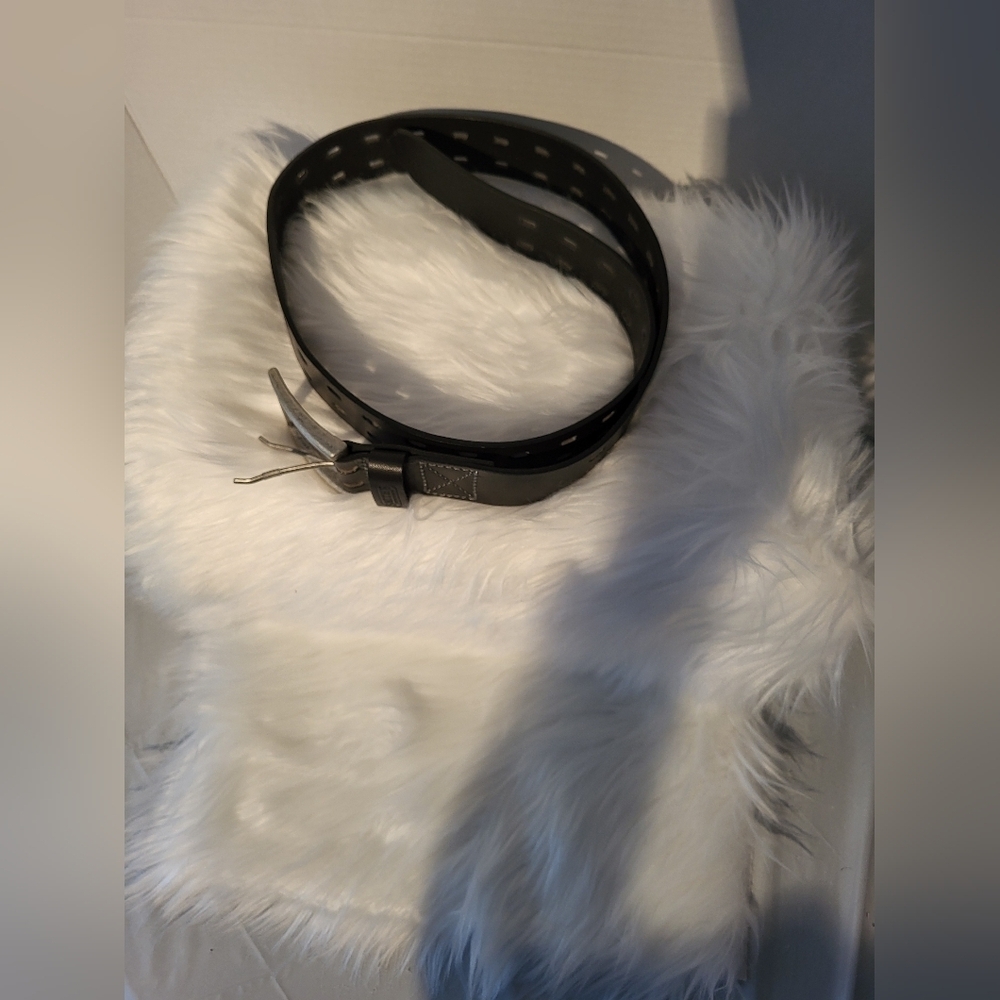 Smiths Men's Black Leather Belt , Size Medium 34/30